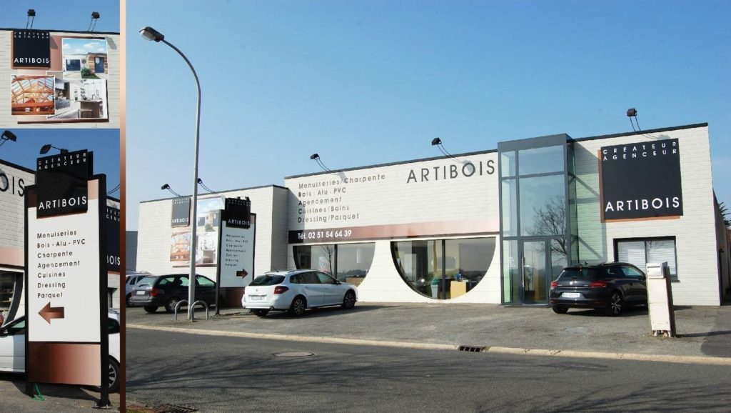 SARL PUBLICITE CABANETOS Publicite Saint Gilles Croix De Vie Realisation 1