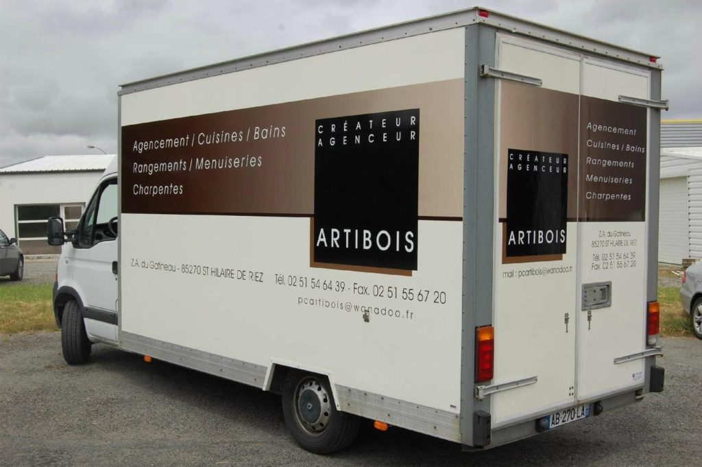 SARL PUBLICITE CABANETOS Publicite Saint Gilles Croix De Vie Realisation 13 2