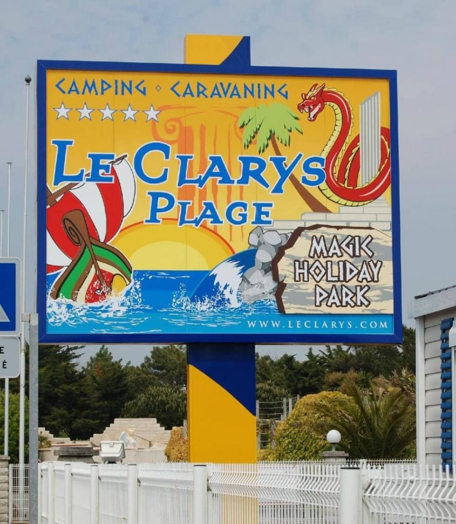 SARL PUBLICITE CABANETOS Publicite Saint Gilles Croix De Vie Realisation 2 1